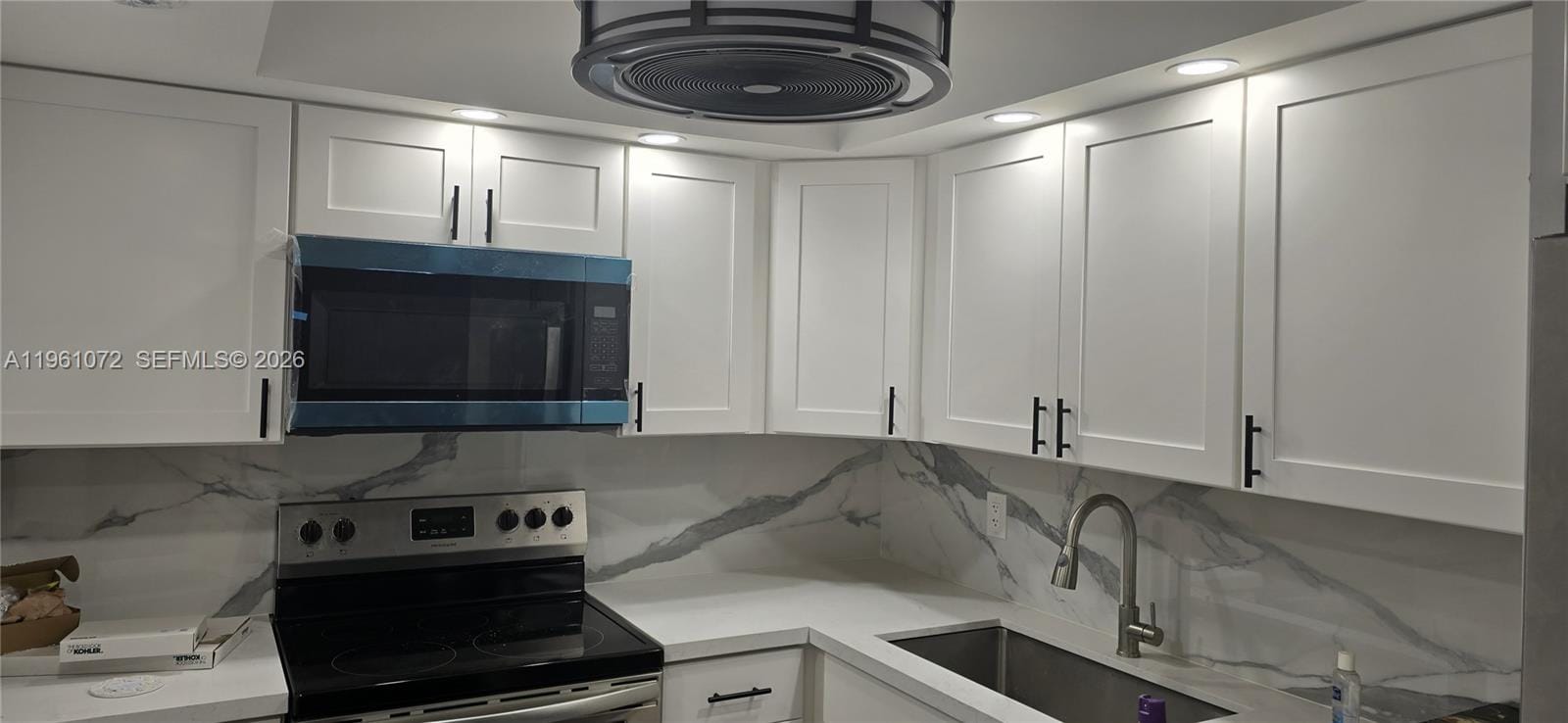 1200 Saint Charles Place 207 — photo 6