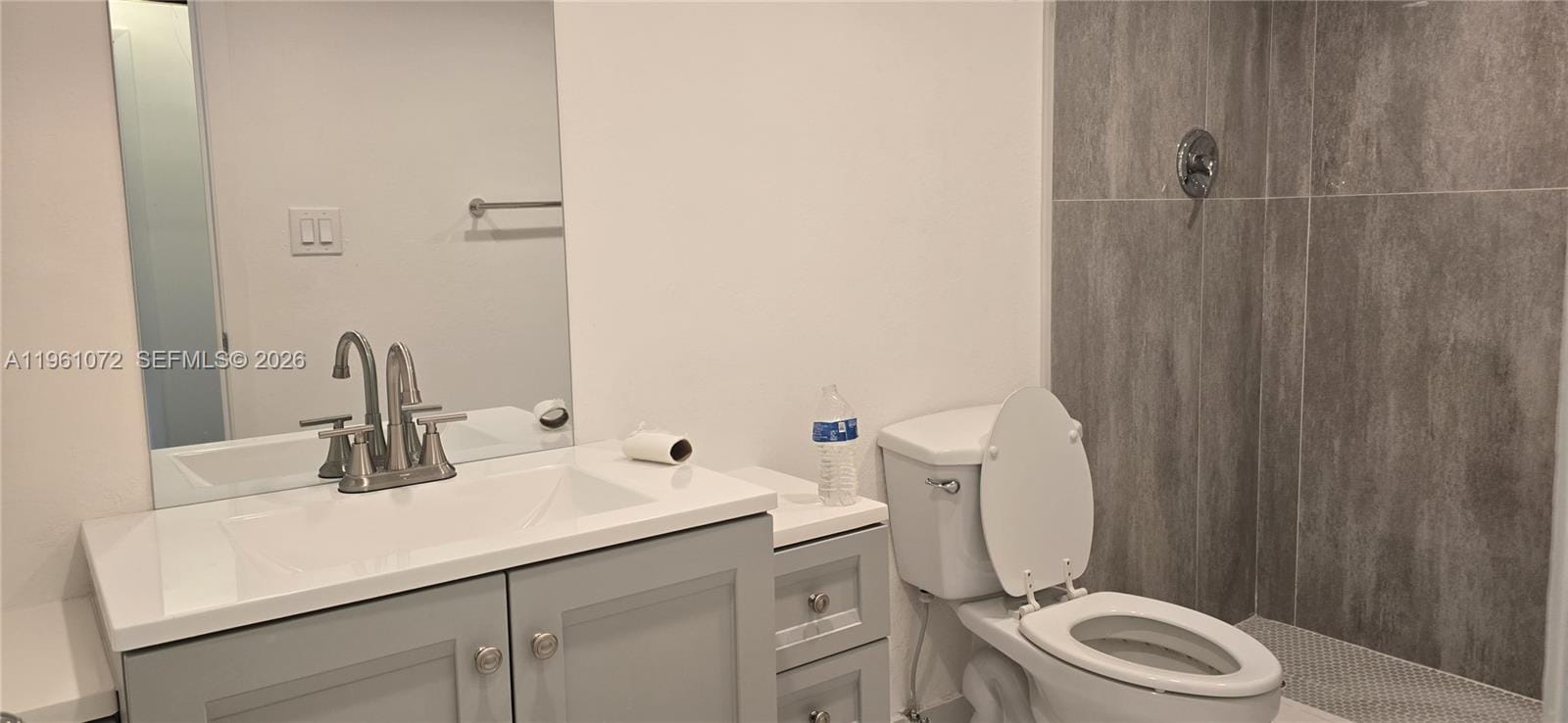 1200 Saint Charles Place 207 — photo 9