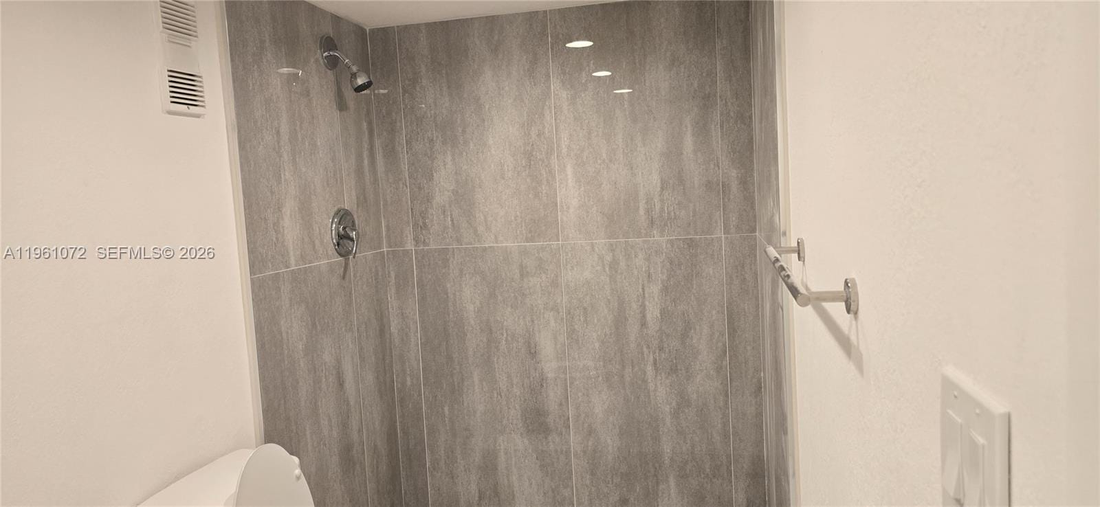 1200 Saint Charles Place 207 — photo 10