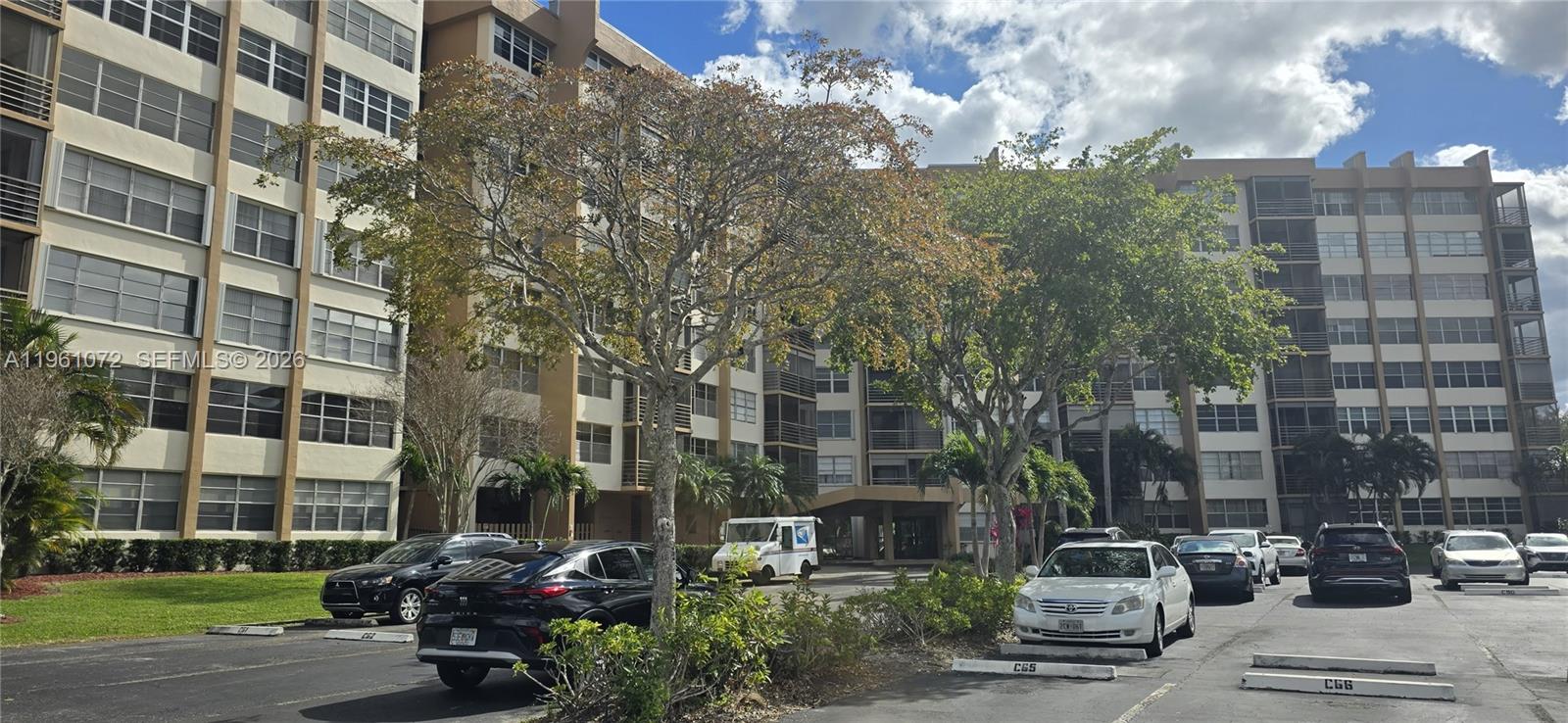 1200 Saint Charles Place 207, Pembroke Pines, FL 33026, Pembroke Pines