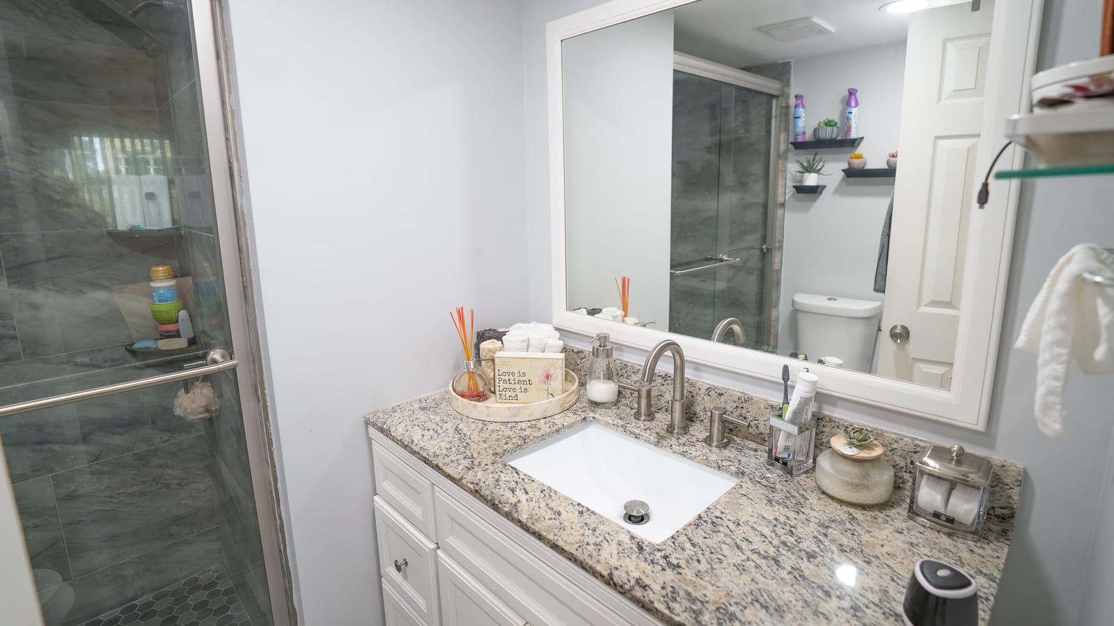 8285 Sunrise Lakes Boulevard 110, Sunrise, FL 33322 photo 16