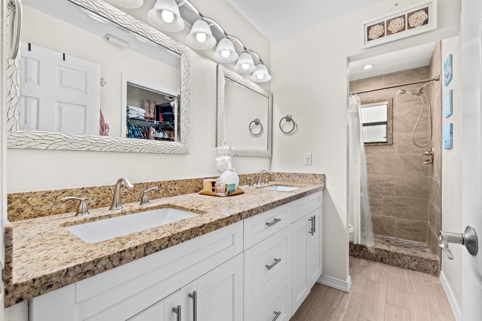 40 Seminole Court E, Royal Palm Beach, FL 33411 photo 13