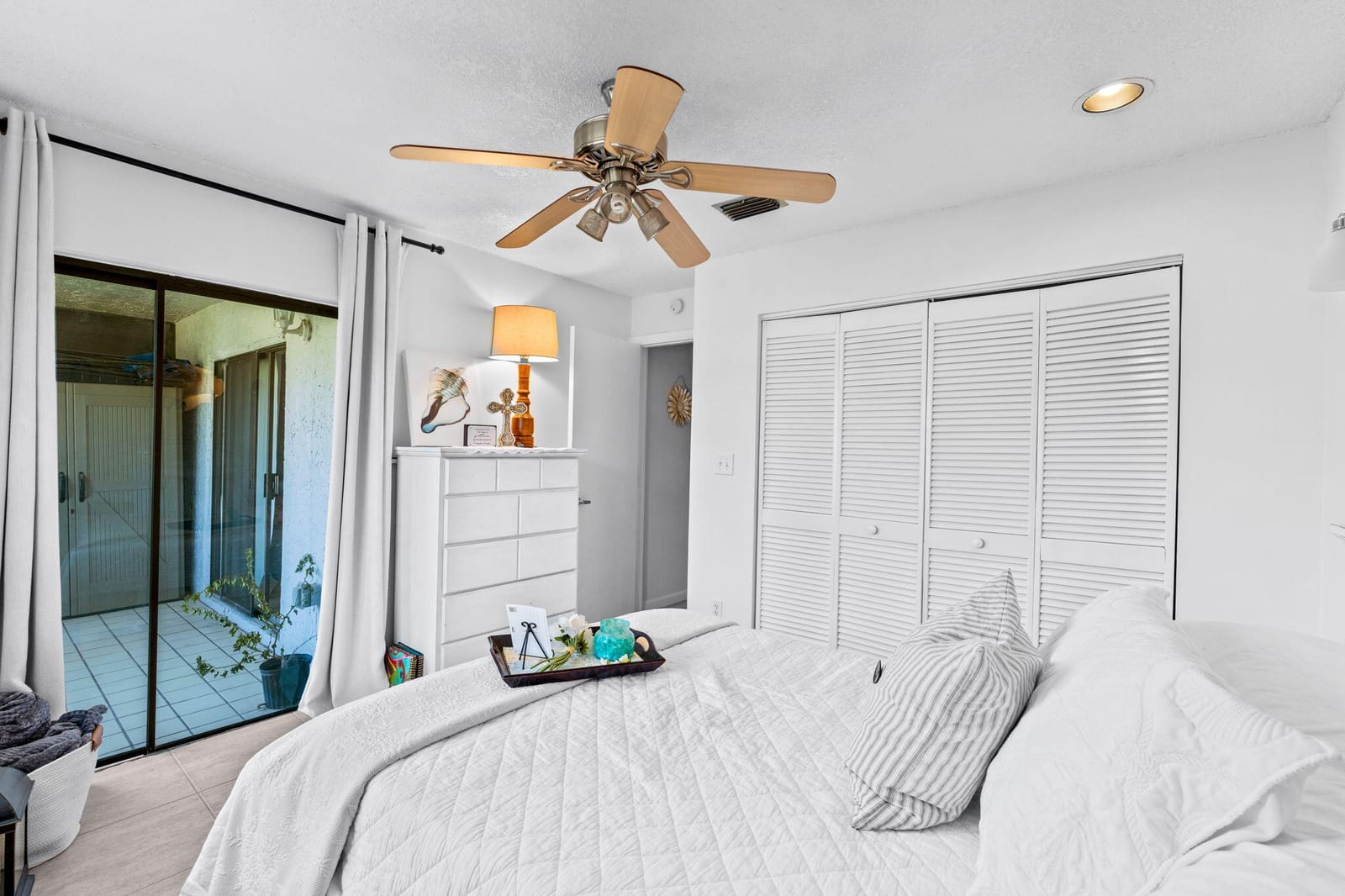 40 Seminole Court E, Royal Palm Beach, FL 33411 photo 16