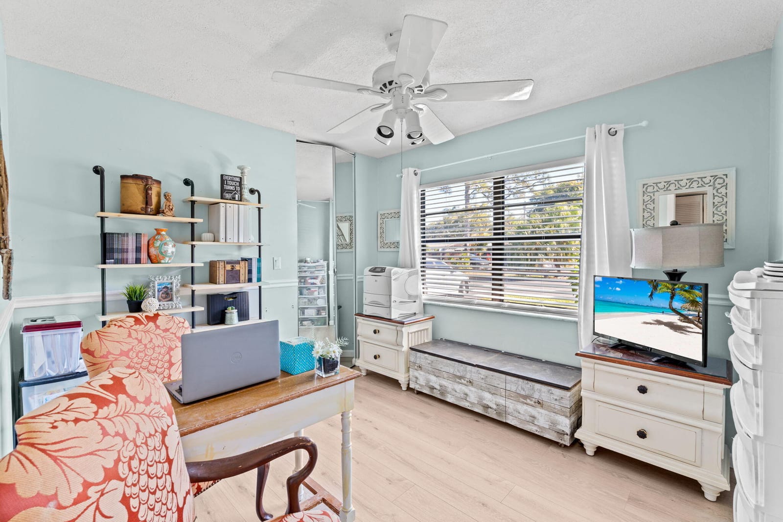 40 Seminole Court E, Royal Palm Beach, FL 33411 photo 17
