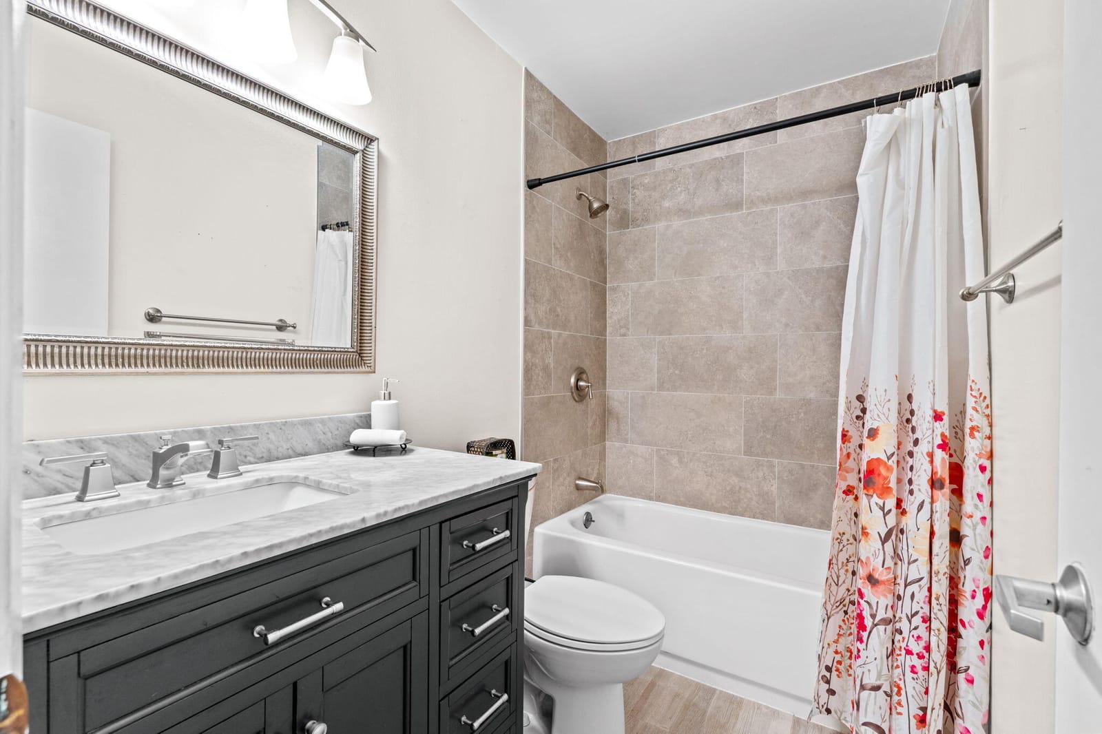 40 Seminole Court E, Royal Palm Beach, FL 33411 photo 19