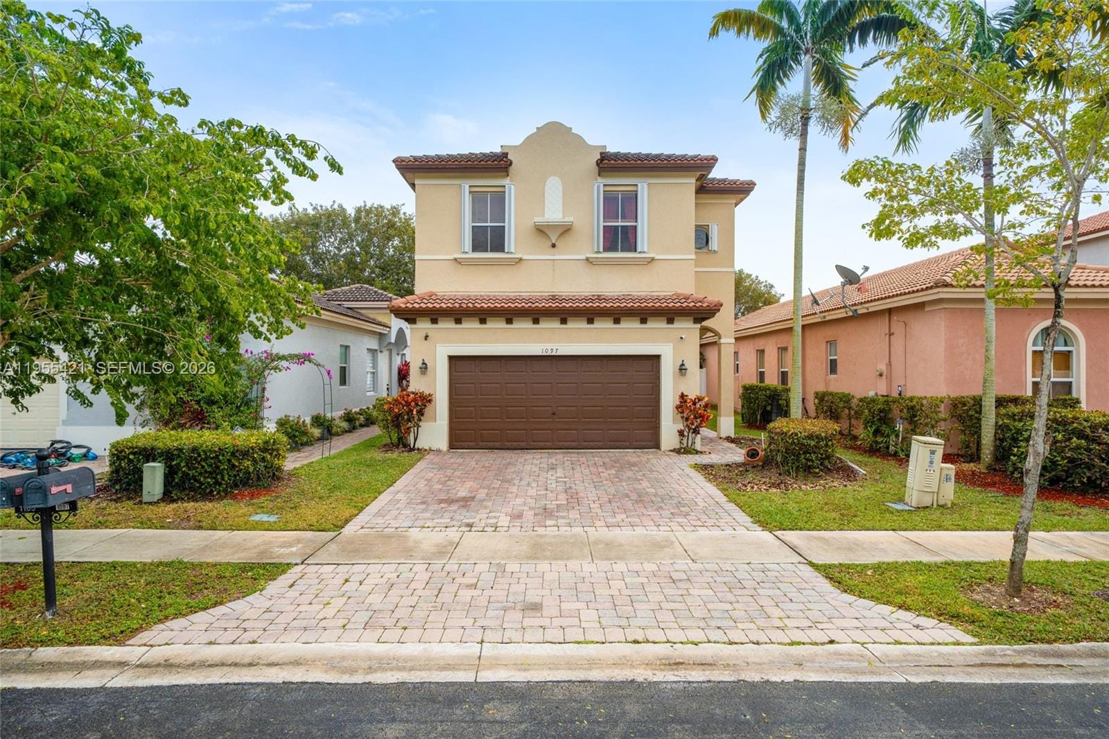 1097 NE 40th Road, Homestead, FL 33033