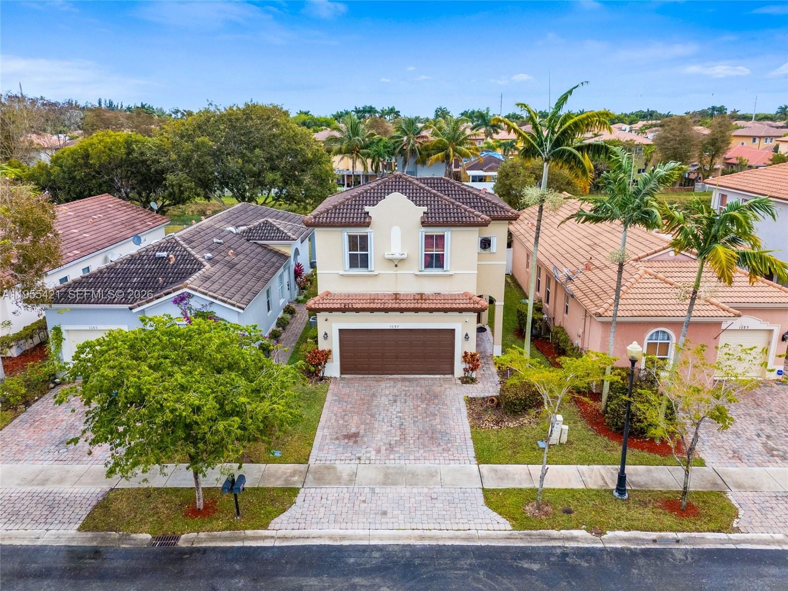 1097 NE 40th Road, Homestead, FL 33033 photo 2