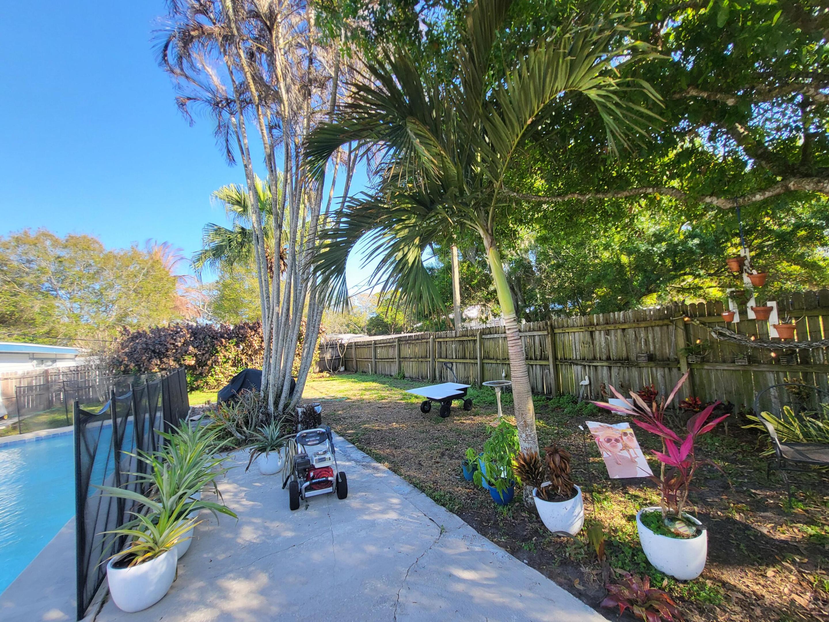 203 Melton Drive, Fort Pierce, FL 34982 photo 27
