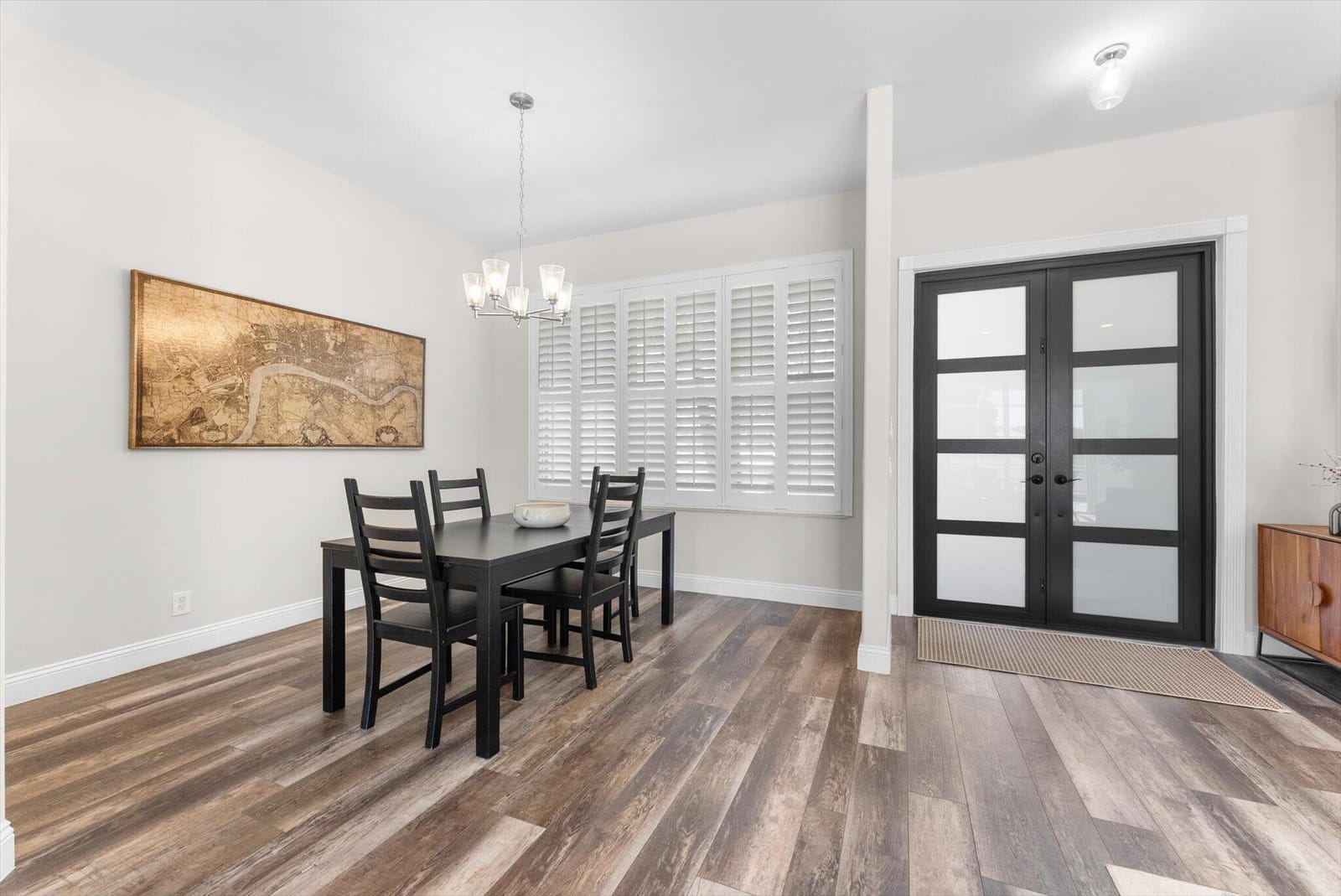 6073 Winding Lake Drive — photo 11