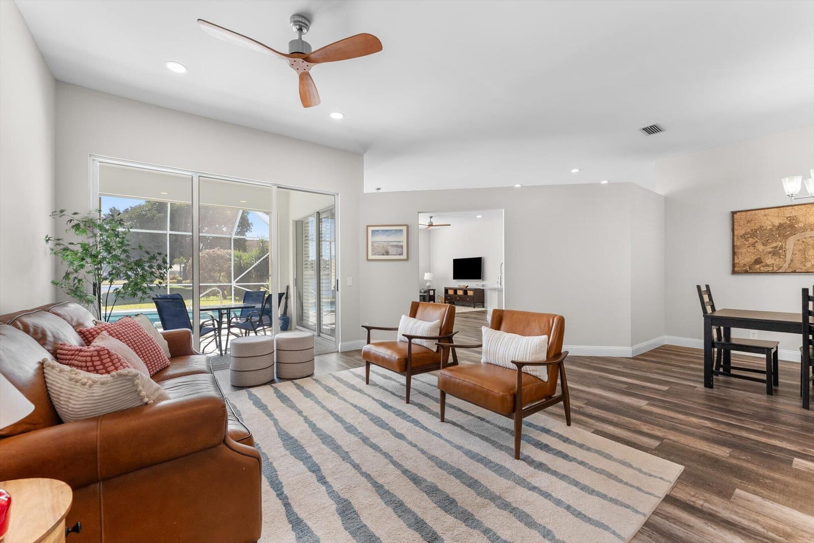 6073 Winding Lake Drive — photo 7