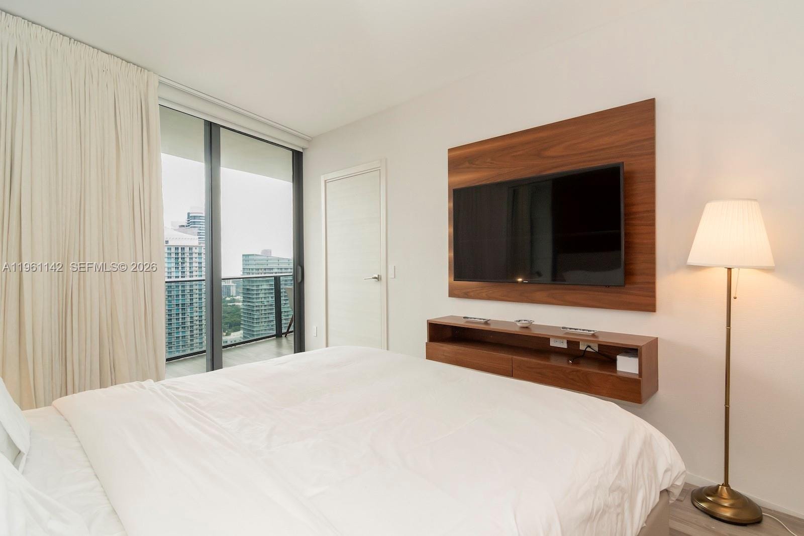 801 S Miami Avenue 3803, Miami, FL 33130 photo 18