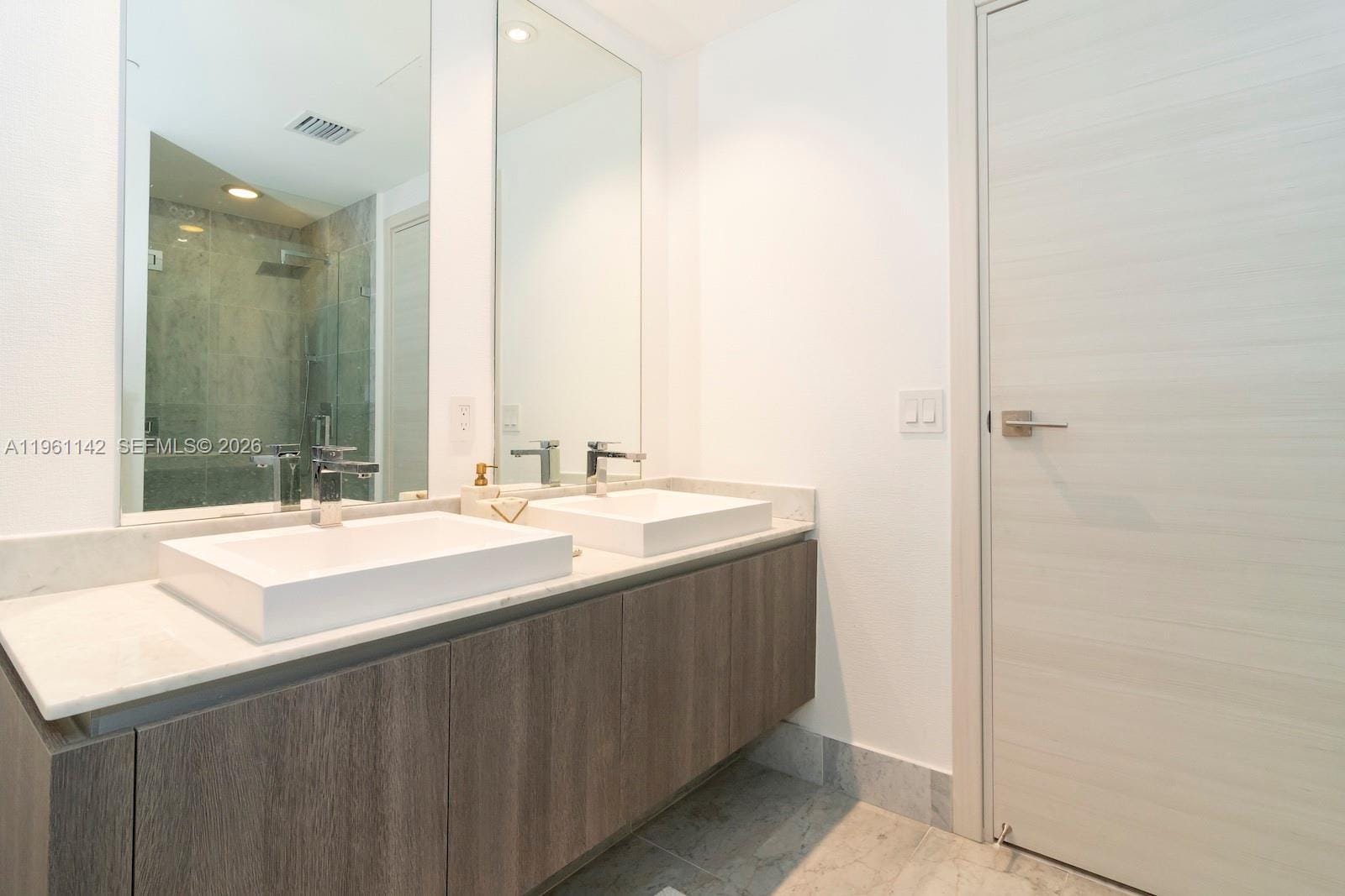 801 S Miami Avenue 3803, Miami, FL 33130 photo 22