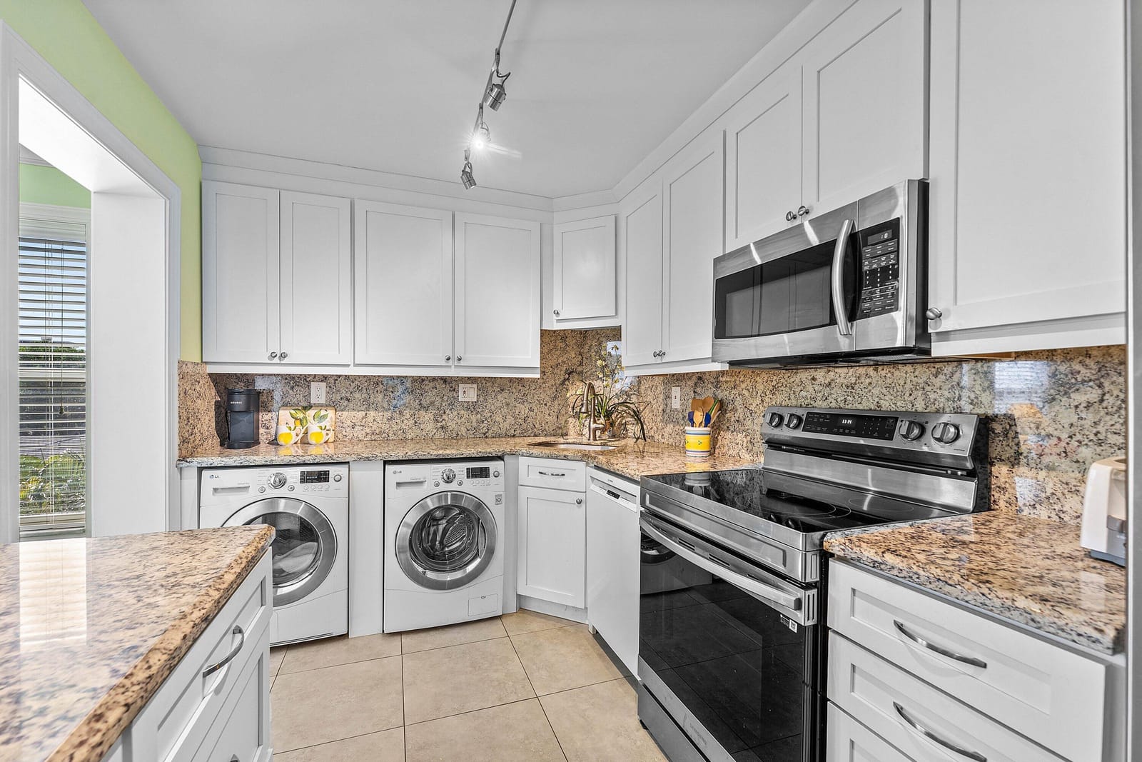 800 E Camino Real 409, Boca Raton, FL 33432 photo 13