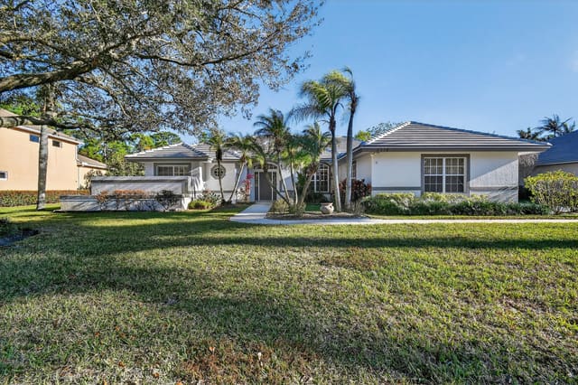 5358 SE Serenoa Terrace, sold in Lost Lake At Hobe Sound, Hobe Sound, FL