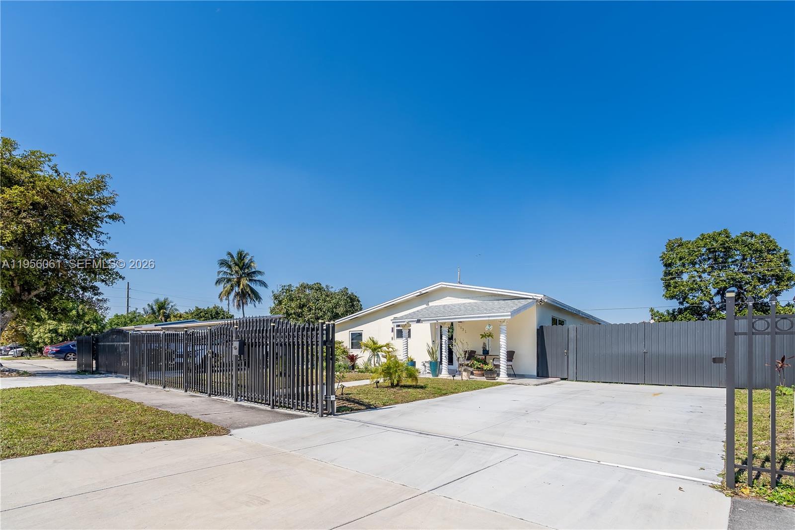 1031 NE 213th Terrace, Miami, FL 33179, Miami
