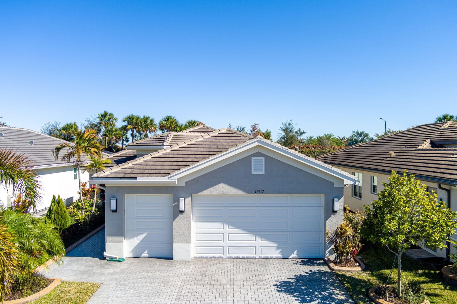 11917 SW Seahorse Springs Terrace — photo 4