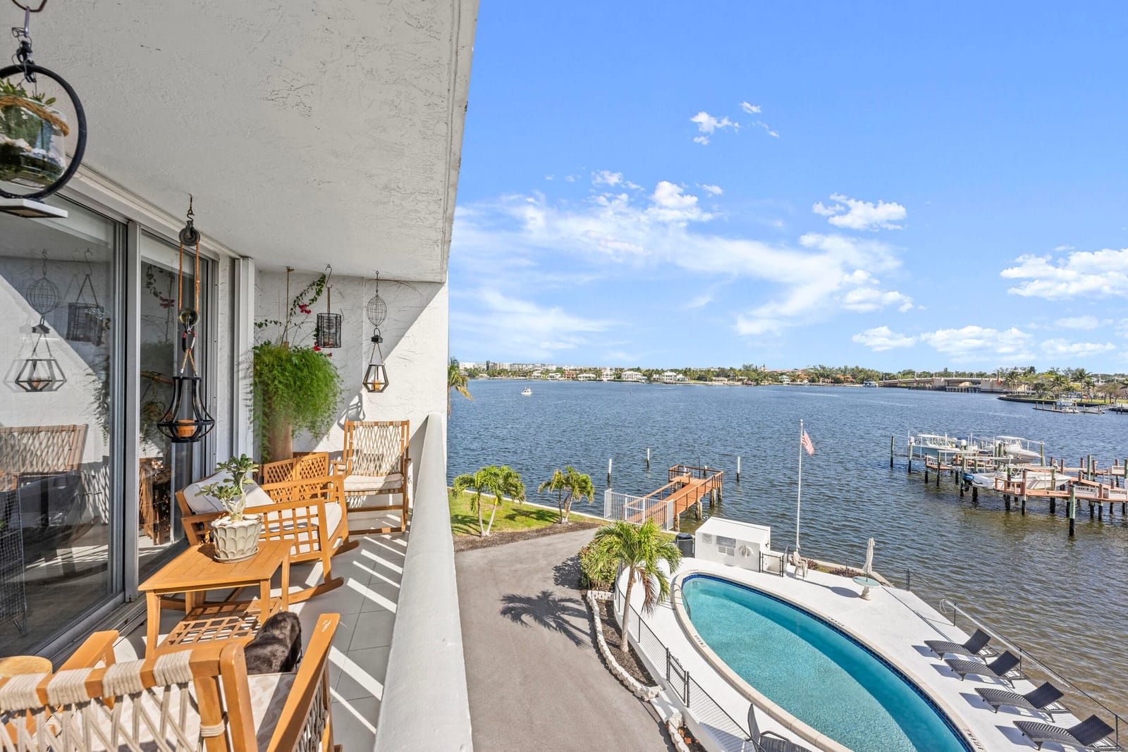 231 E Lantana Road 402, Lantana, FL 33462 photo 16