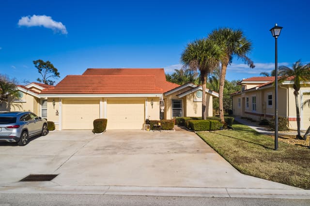 3865 SW Inwood Pines Lane, sold in Whispering Sound, Palm City, FL