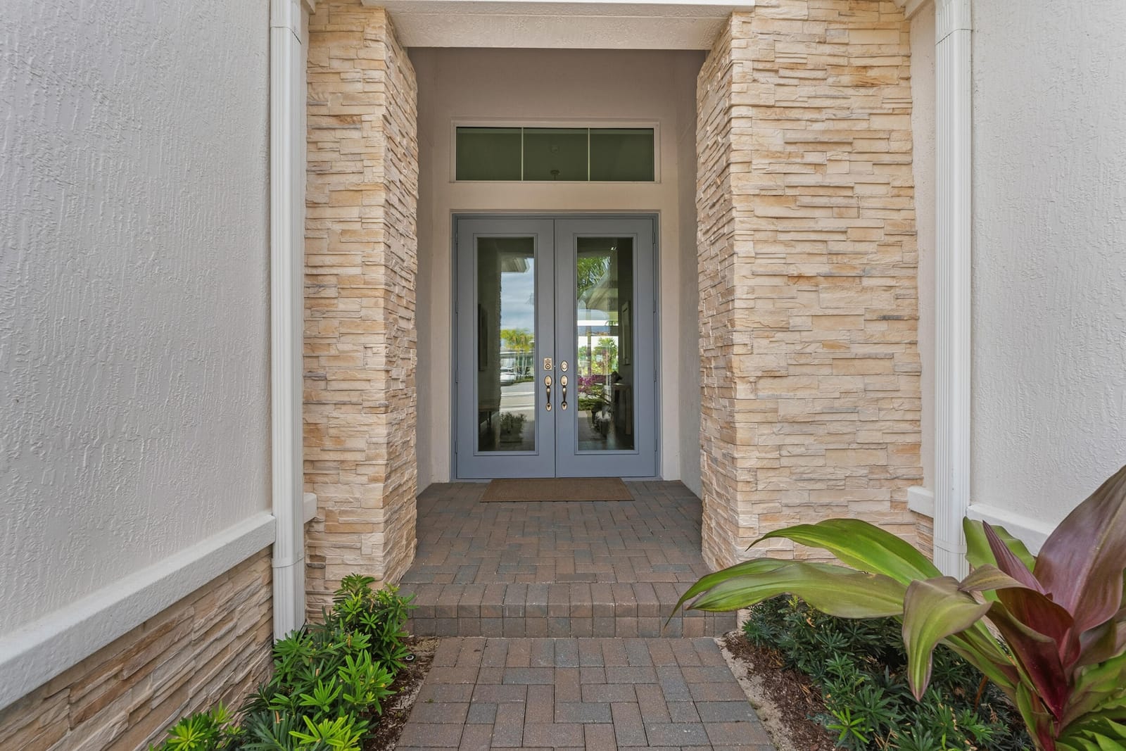 10036 Seagrass Way — photo 3