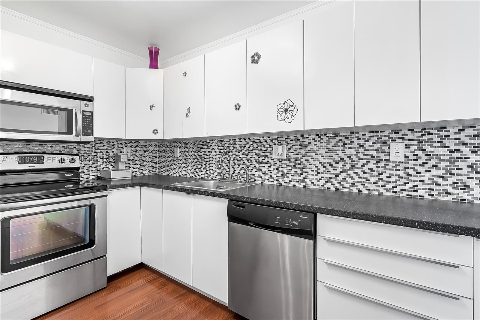 1833 S Ocean Drive 1407, Hallandale Beach, FL 33009 photo 11