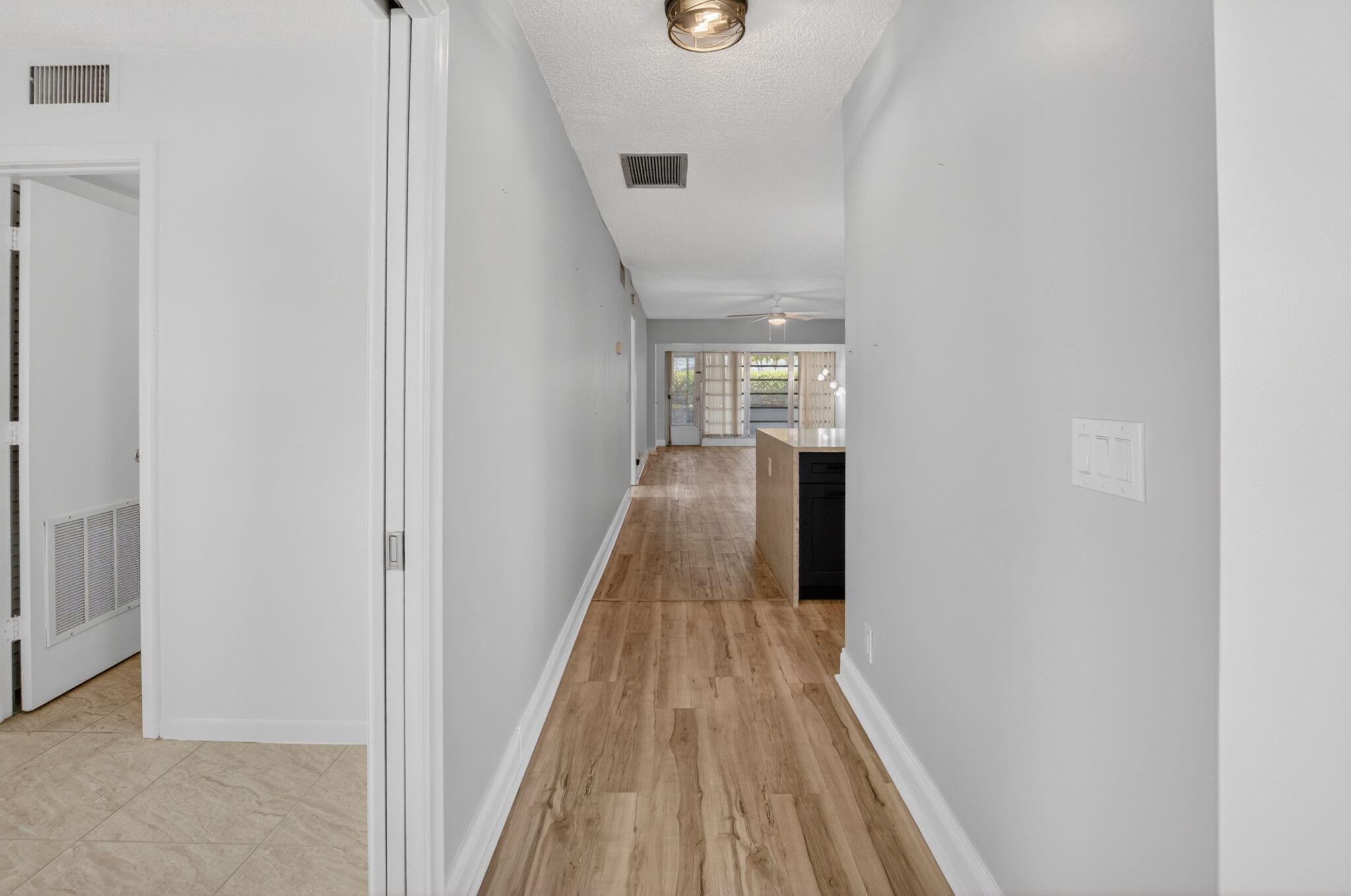 2401 Del Aire Boulevard 101 — photo 5