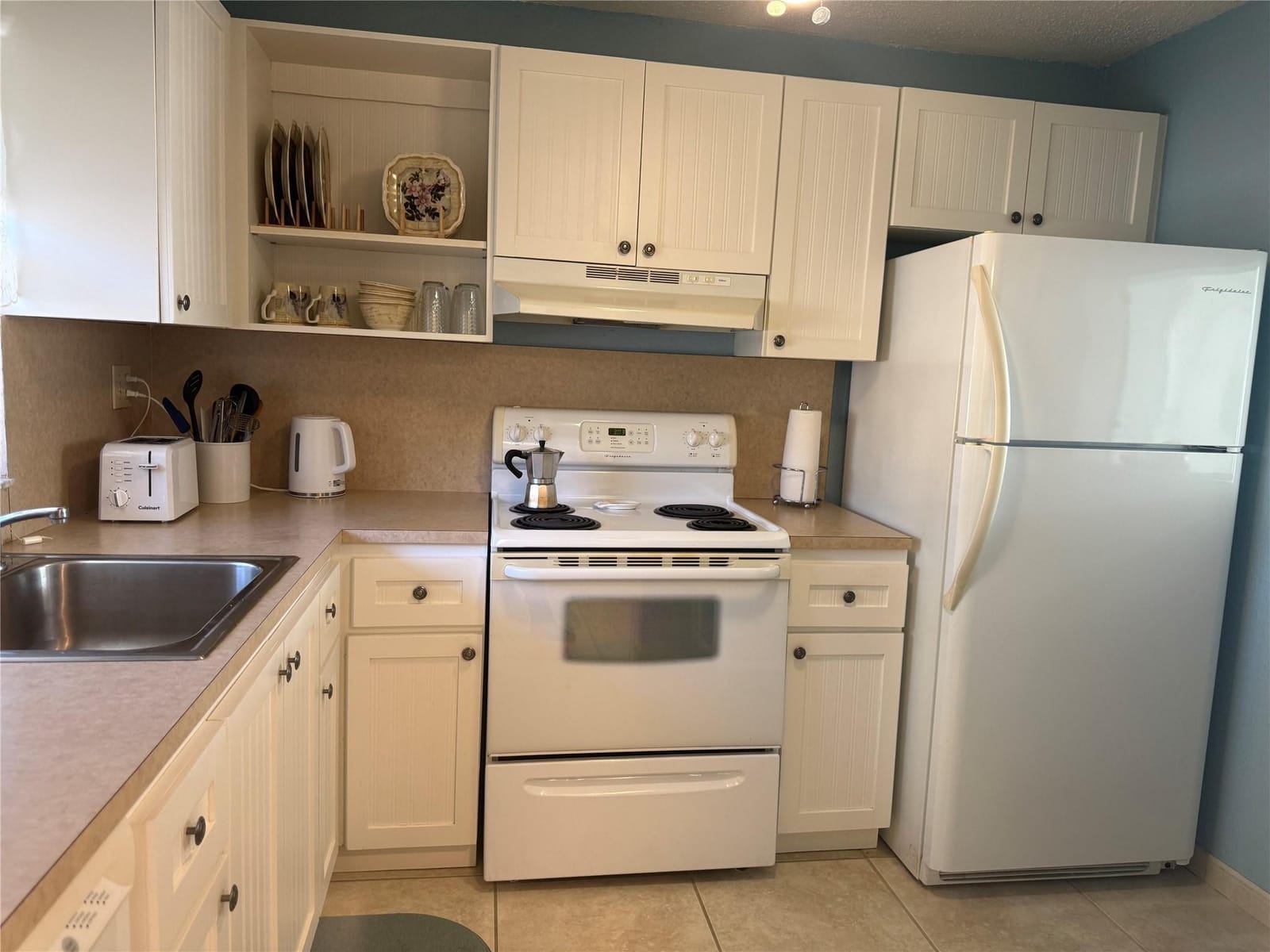 2761 N PINE ISLAND Road 204 — photo 10