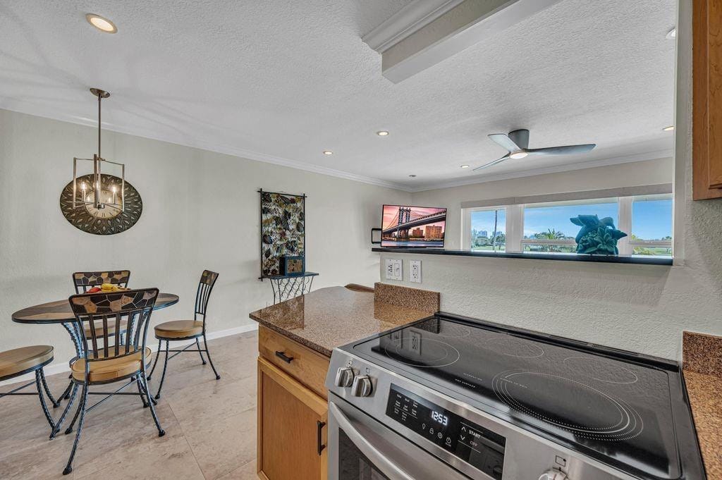 4836 NE 23rd Avenue 27 — photo 10