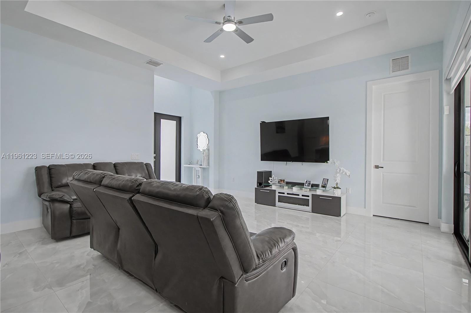 3705 SW 23rd Street — photo 8