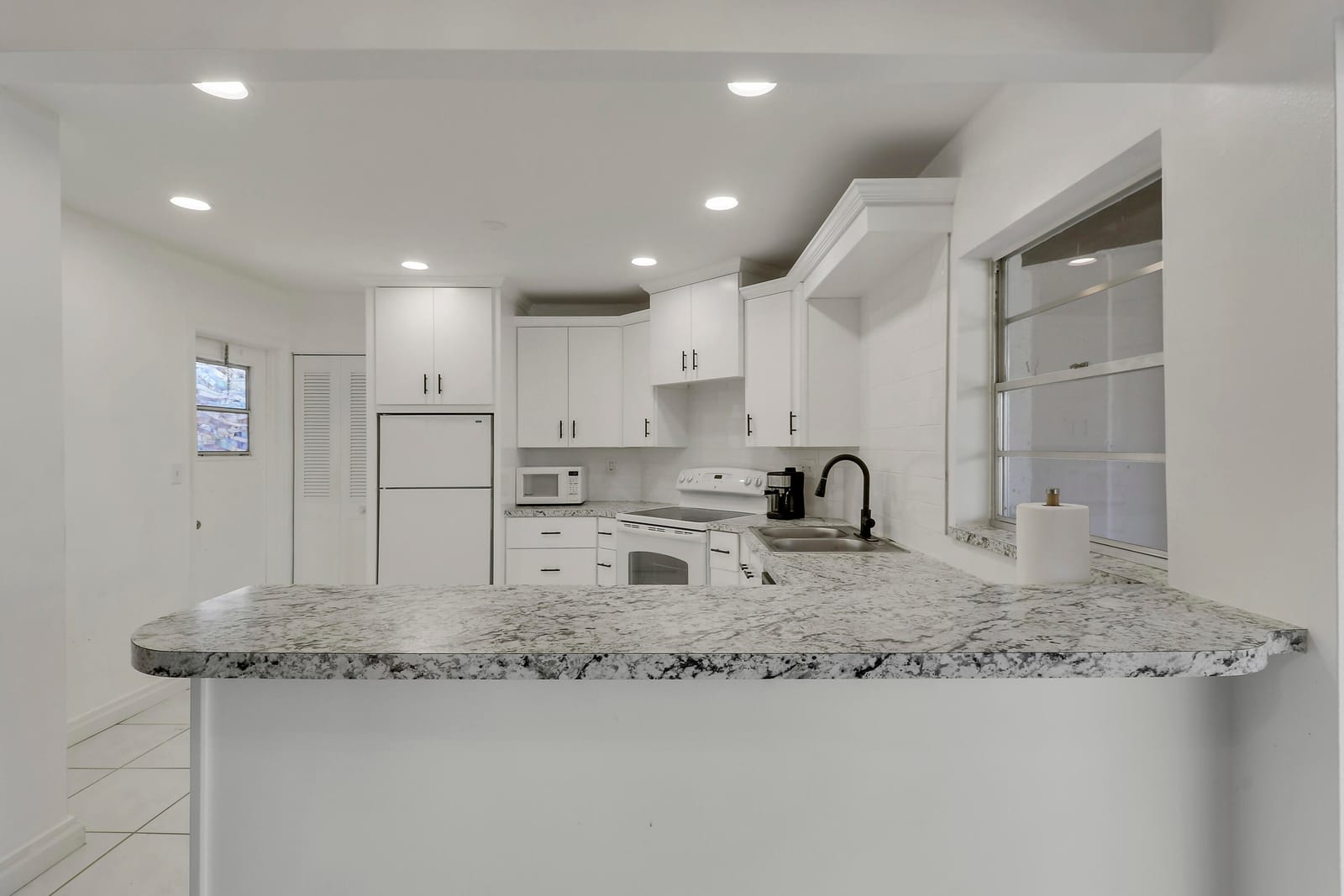 7 Greenway Village N 202 — photo 12