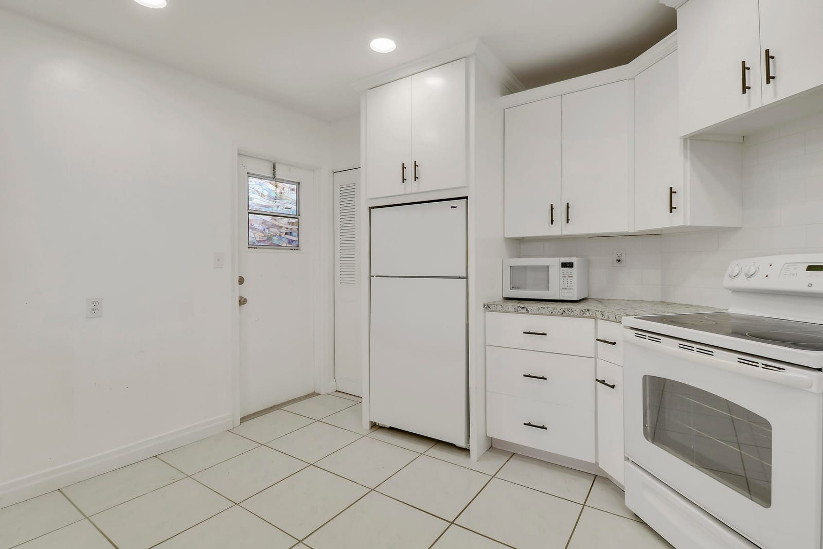 7 Greenway Village N 202 — photo 9