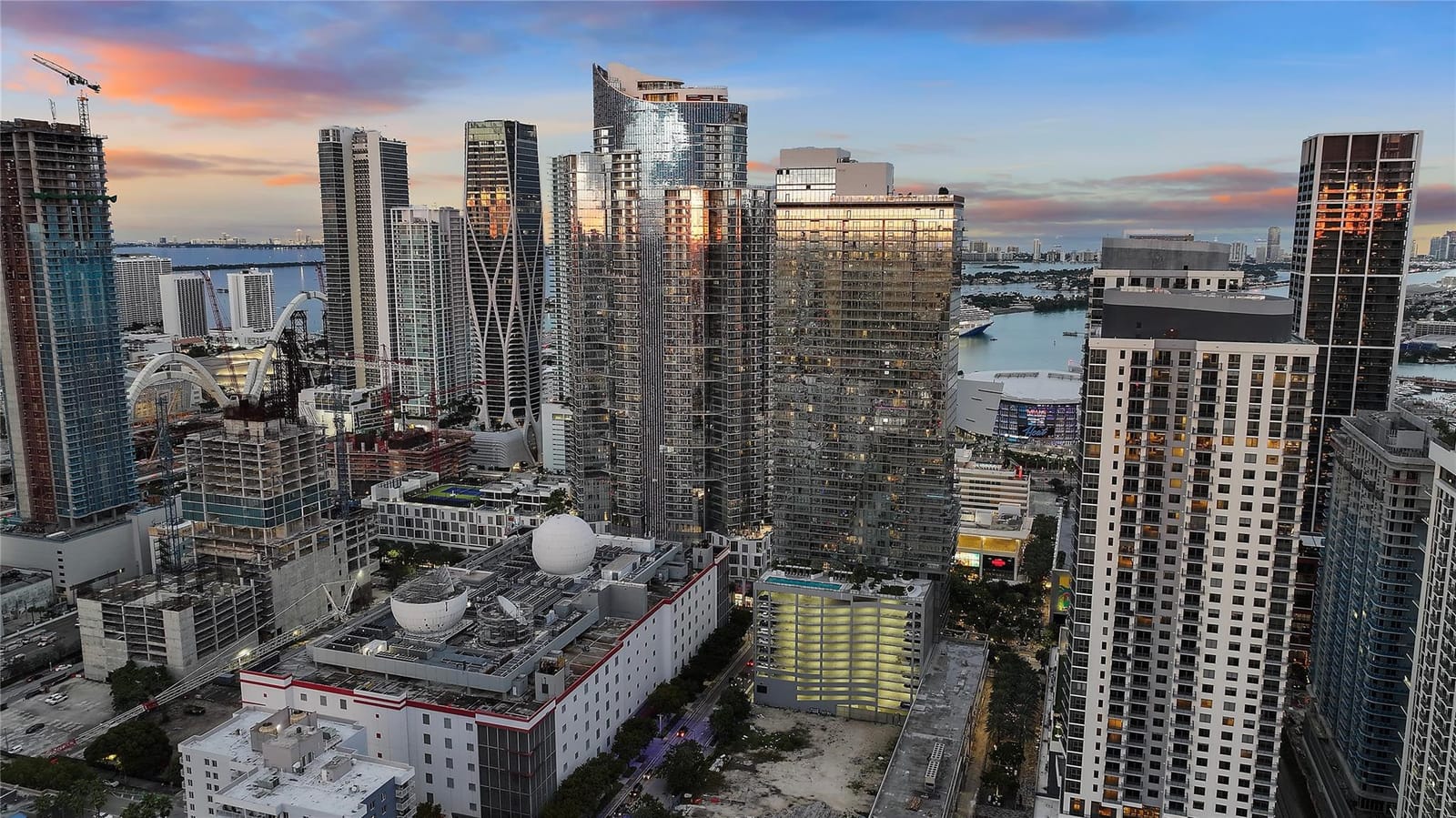 11 NE 6th Street 907, Miami, FL 33132 photo 27