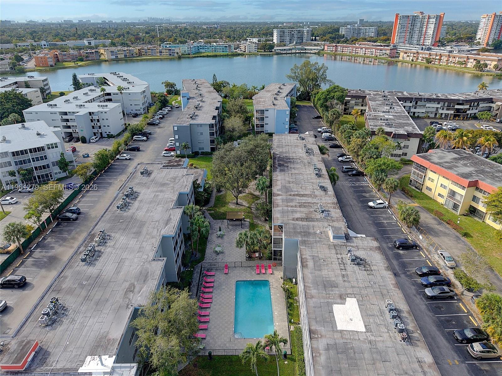 1690 NE 191st Street 314-1, Miami, FL 33179 photo 27