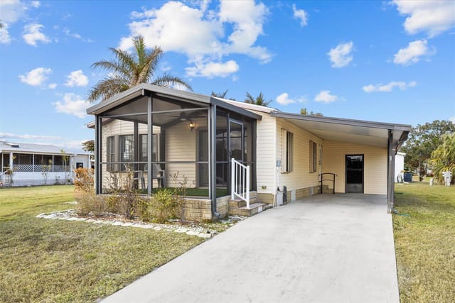 507 Tropical Isles Circle 25, Fort Pierce, FL 34982