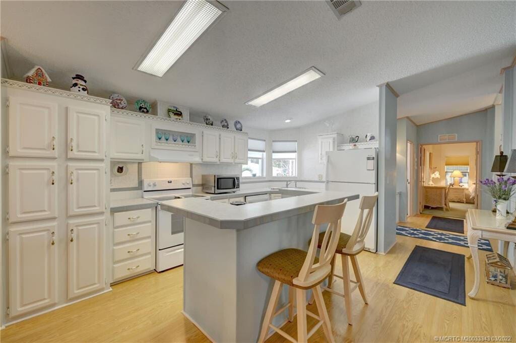 7620 SE Fork River Drive, Stuart, FL 34997 photo 4