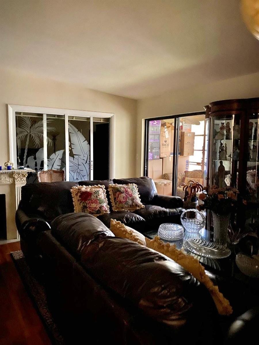7707 Ashmont Circle 214 — photo 4
