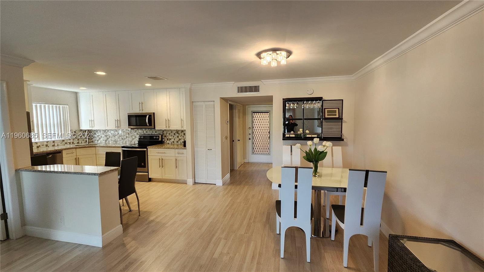 141 Piedmont C 141 — photo 8