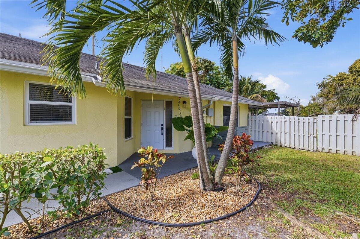 901 SW 111th Way, Davie, FL 33324 photo 4
