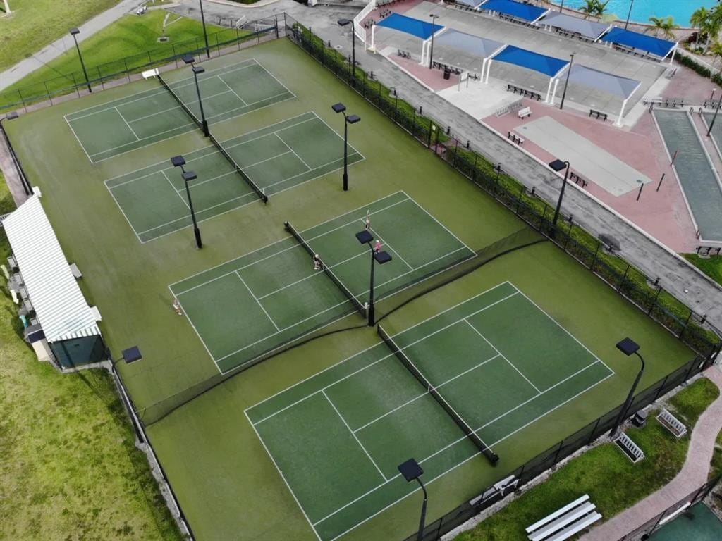 24 Keswick B 24, Deerfield Beach, FL 33442 photo 13