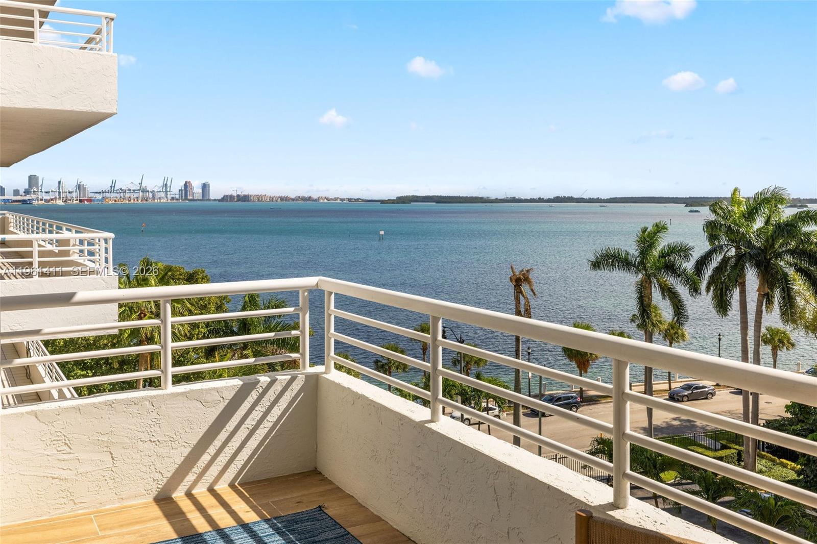 1402 Brickell Bay Drive 603, Miami, FL 33131, Miami