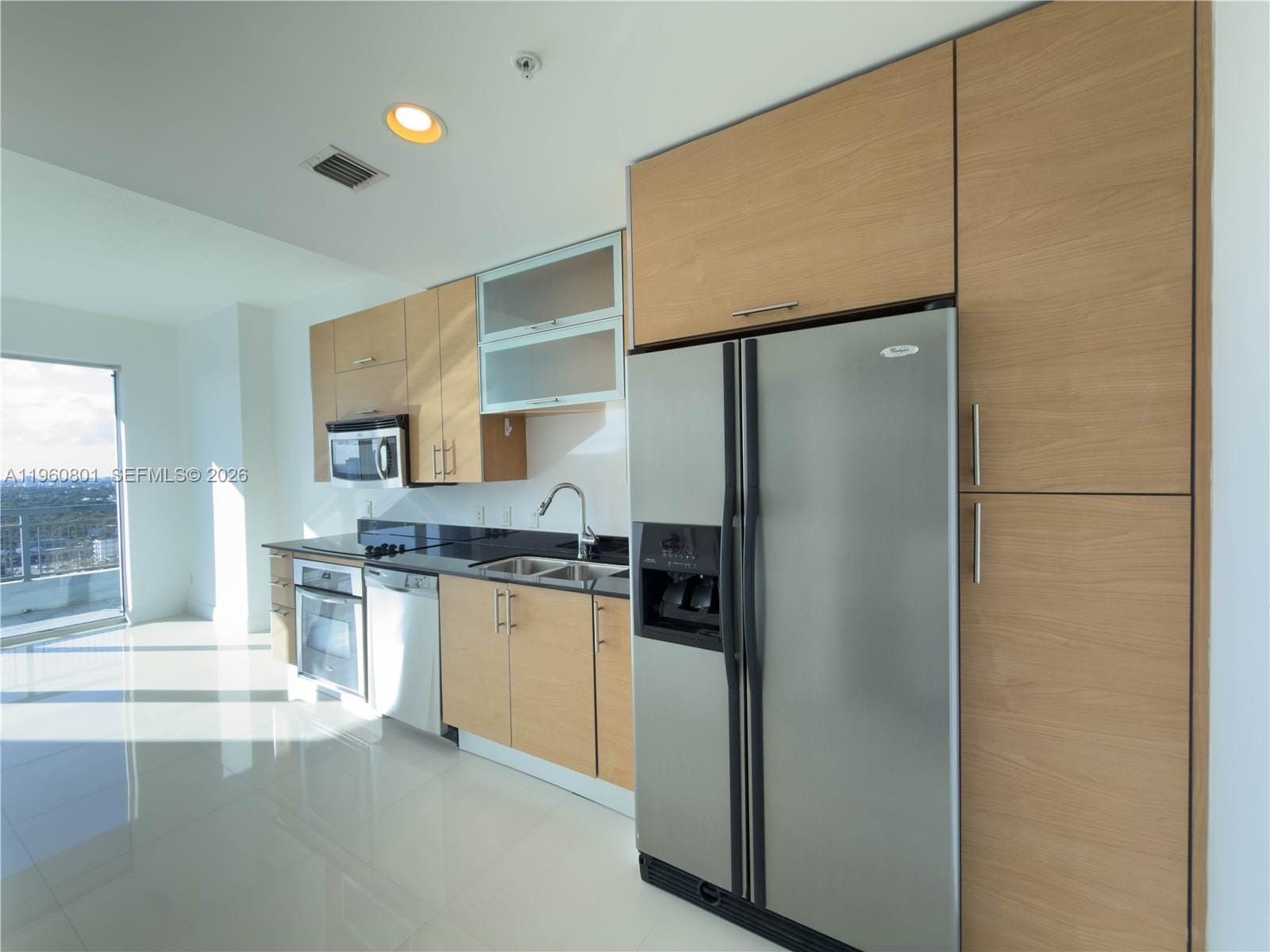60 SW 13rd Street 1605, Miami, FL 33130 photo 3
