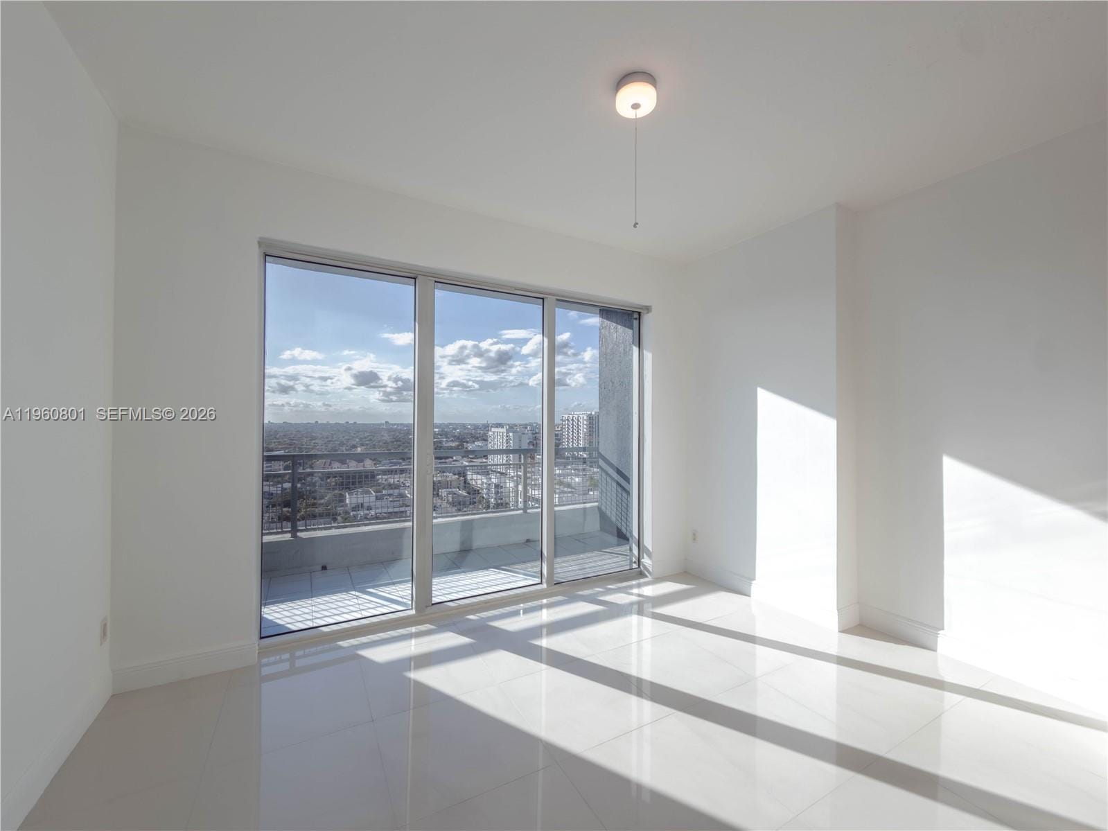 60 SW 13rd Street 1605, Miami, FL 33130 photo 6