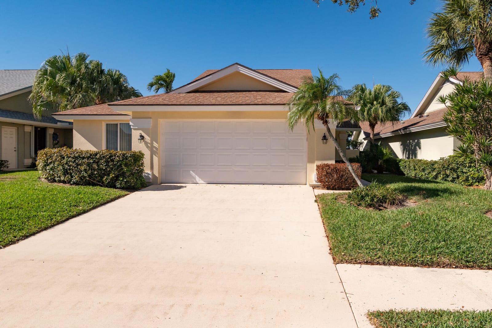 216 Ridge Road, Jupiter, FL 33477