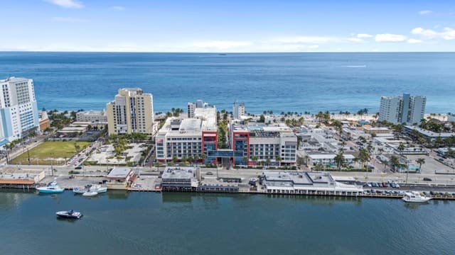 777 N Ocean Drive N517, Hollywood, FL 33019