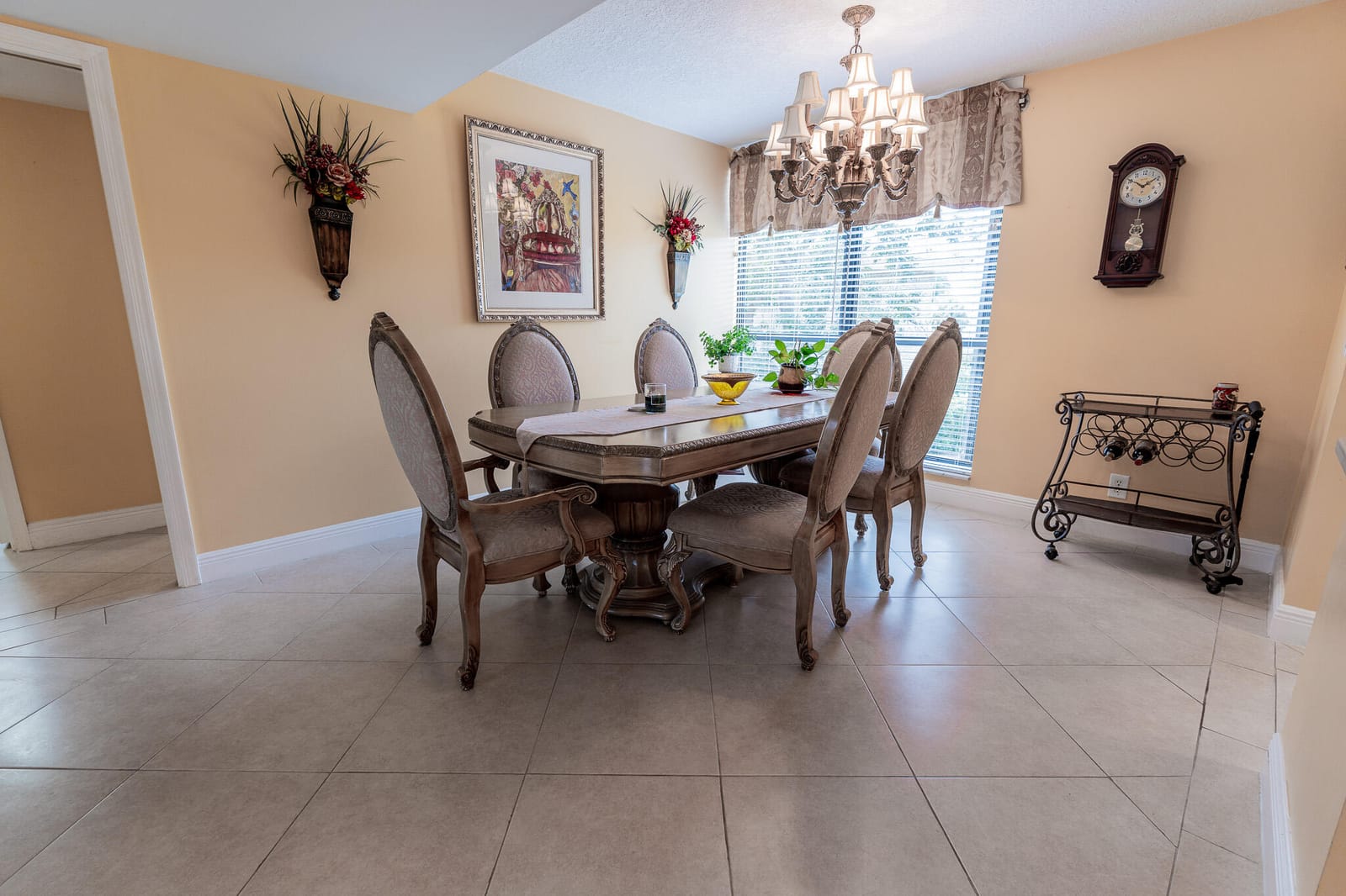 5390 Woodland Lakes Drive 201 — photo 10