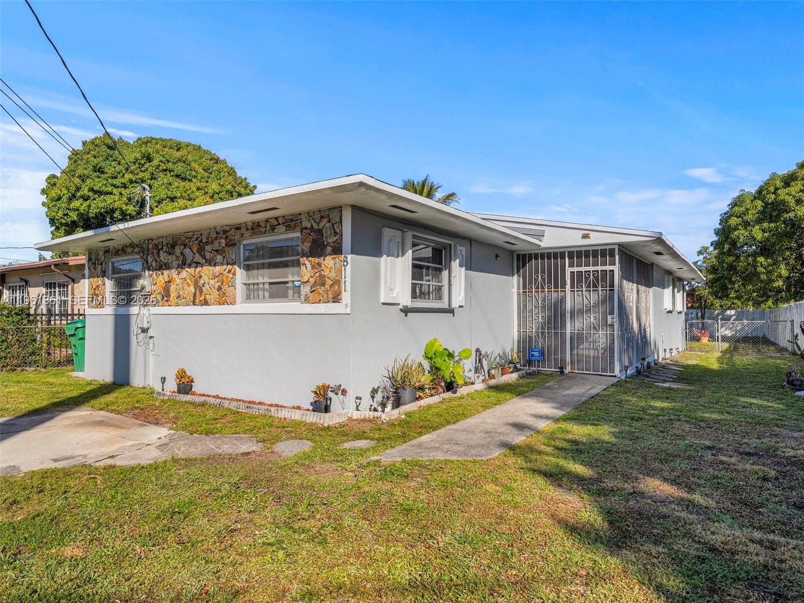 811 NW 112th Street, Miami, FL 33168