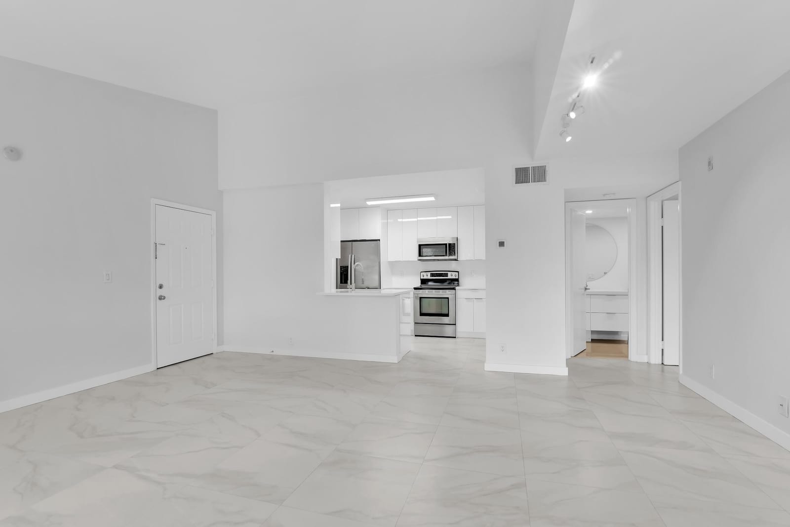 4005 W Mcnab Road C302, Pompano Beach, FL 33069 photo 15