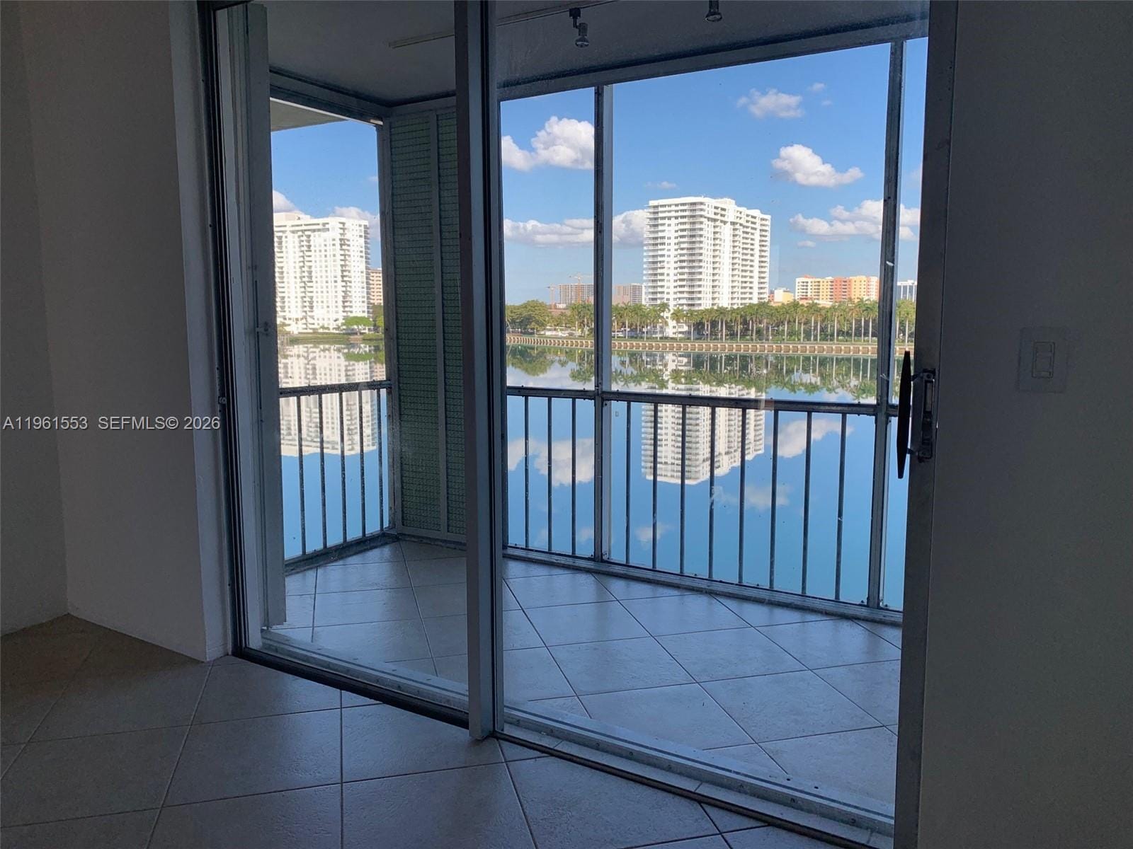 2999 Point East Drive C609, Aventura, FL 33160 photo 2