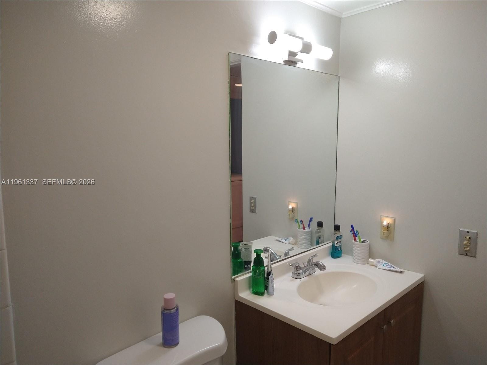 7554 Stirling Road 105 — photo 5