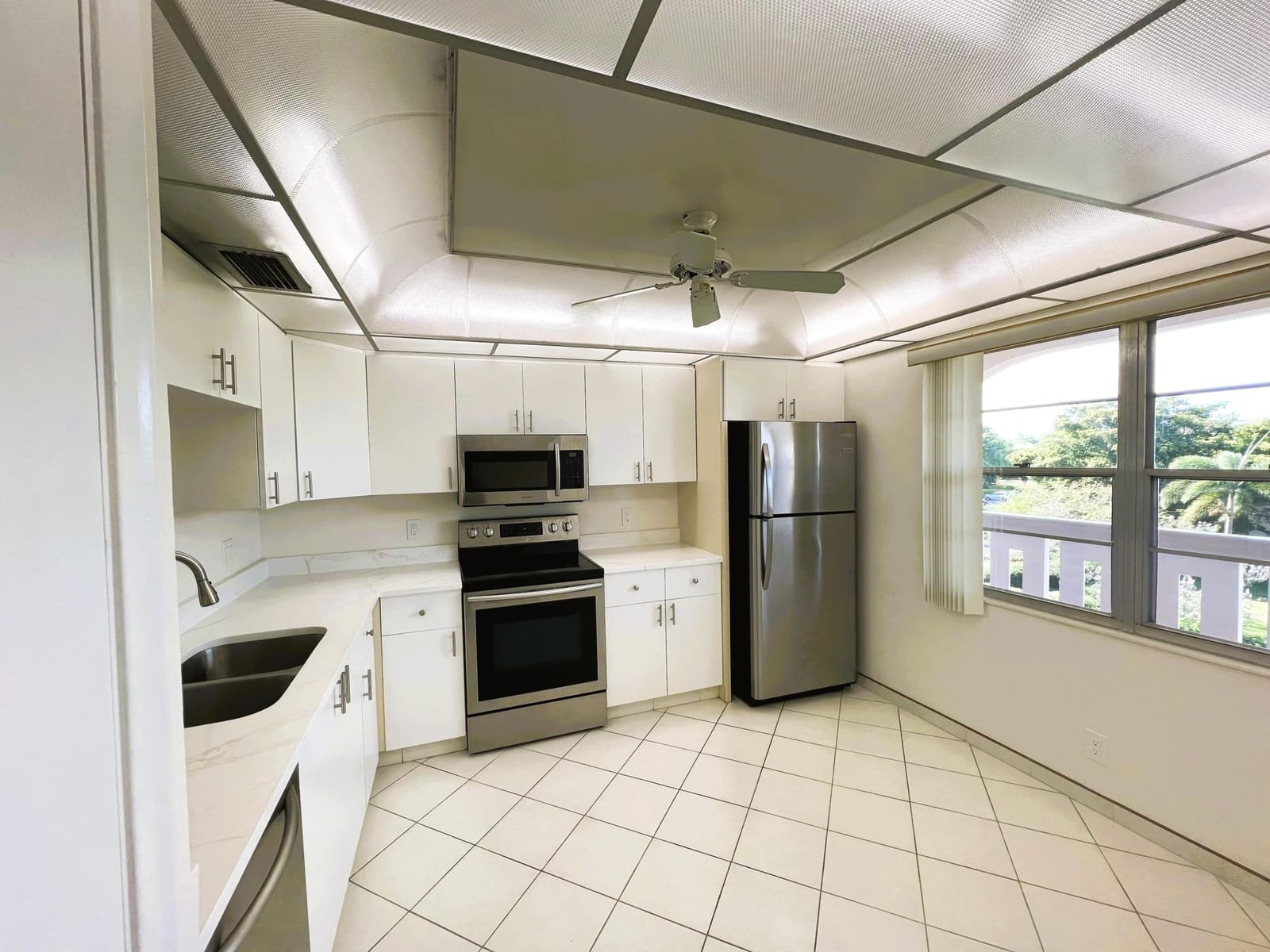 3303 Aruba Way E-4 — photo 4