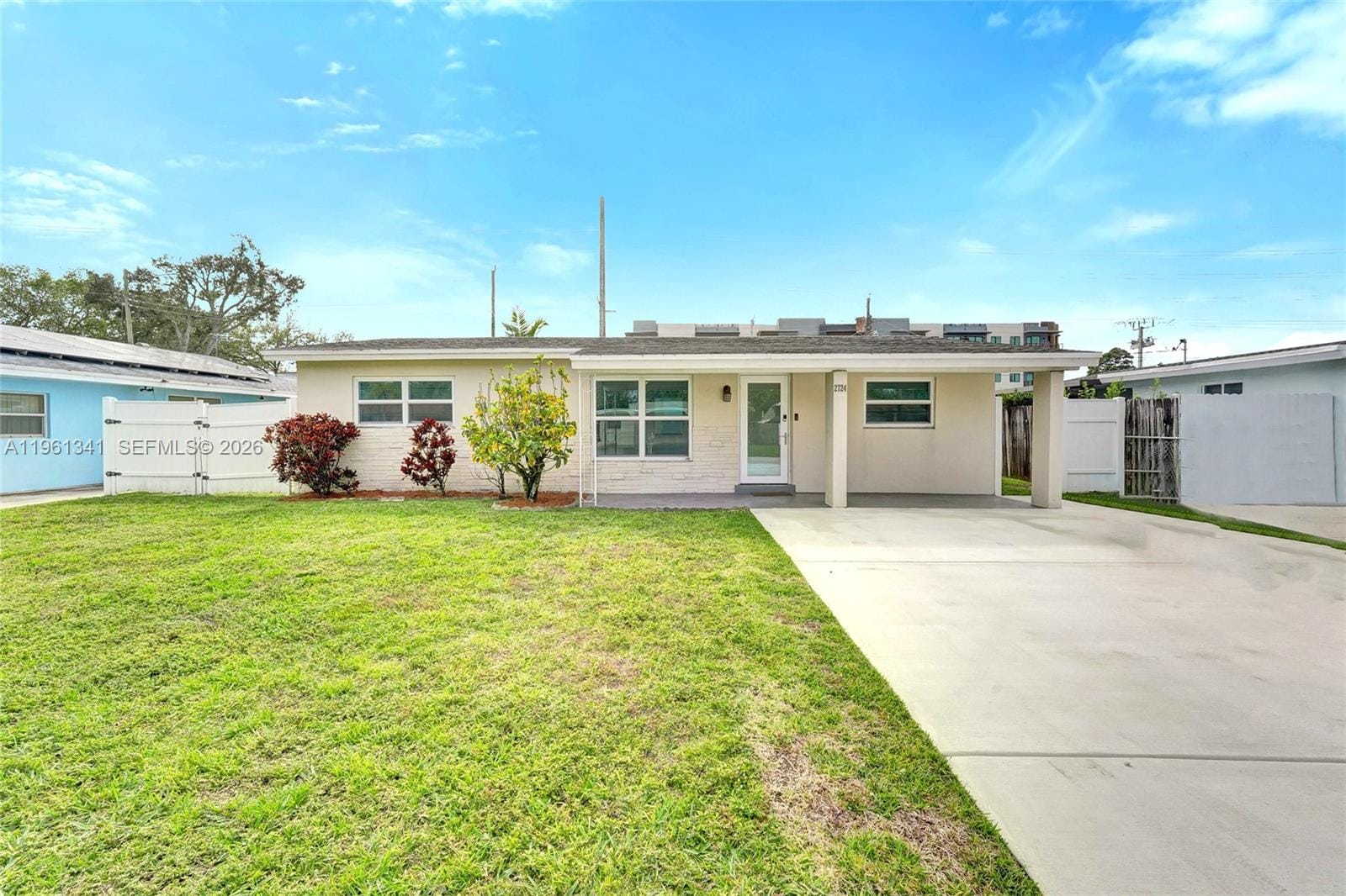 2724 SW 47th Street, FL 33312